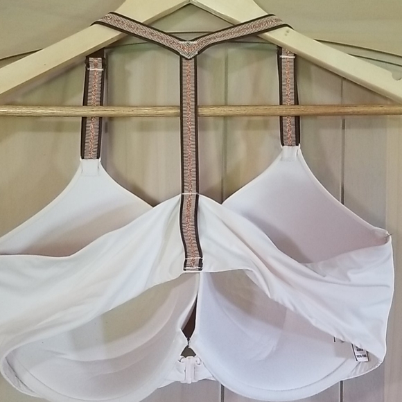 T-Back bra - Picture 2 of 4